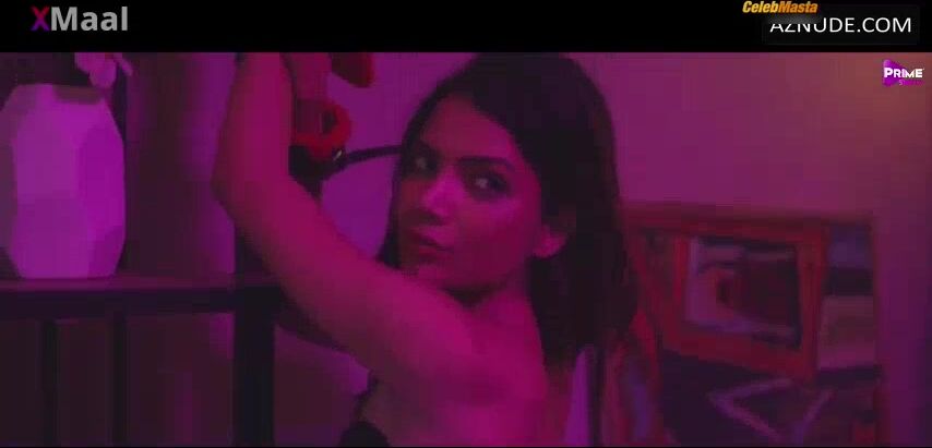 Palak Singh ’s Sizzling Scene In Gayab - Photo 4 of 5 photo 2
