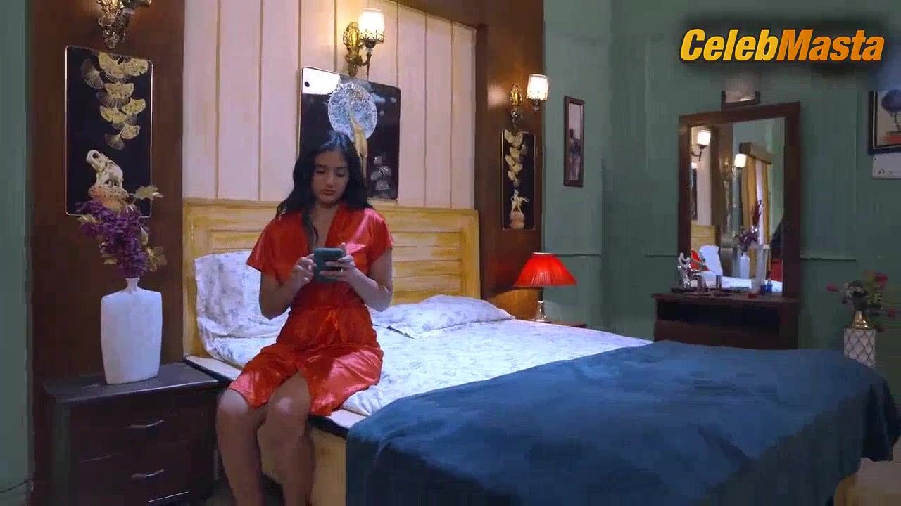 Nibedita Pal Palak Singh And Reveal Sexy Scene In Class - Photo 1 of 5