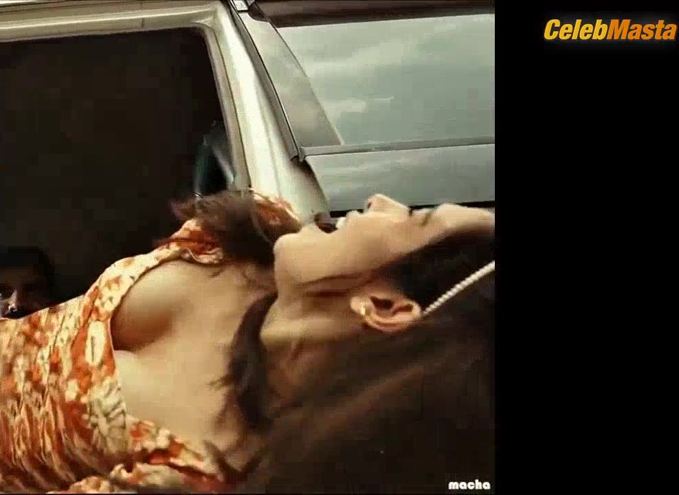 Nushrratt Bharuccha Tits Scene From Chatrapathi - Photo 5 of 5