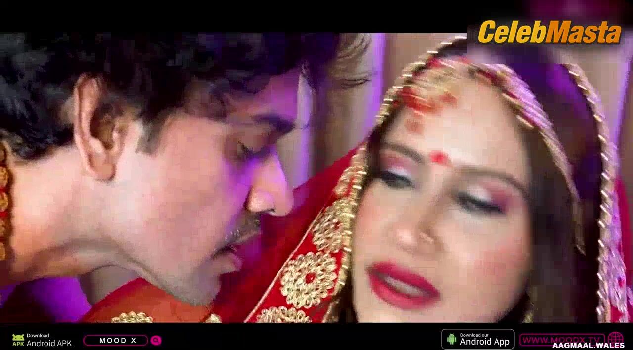 Kamalika Chanda ’s Real Sex Scene From Ratri Bhog - Photo 2 of 5