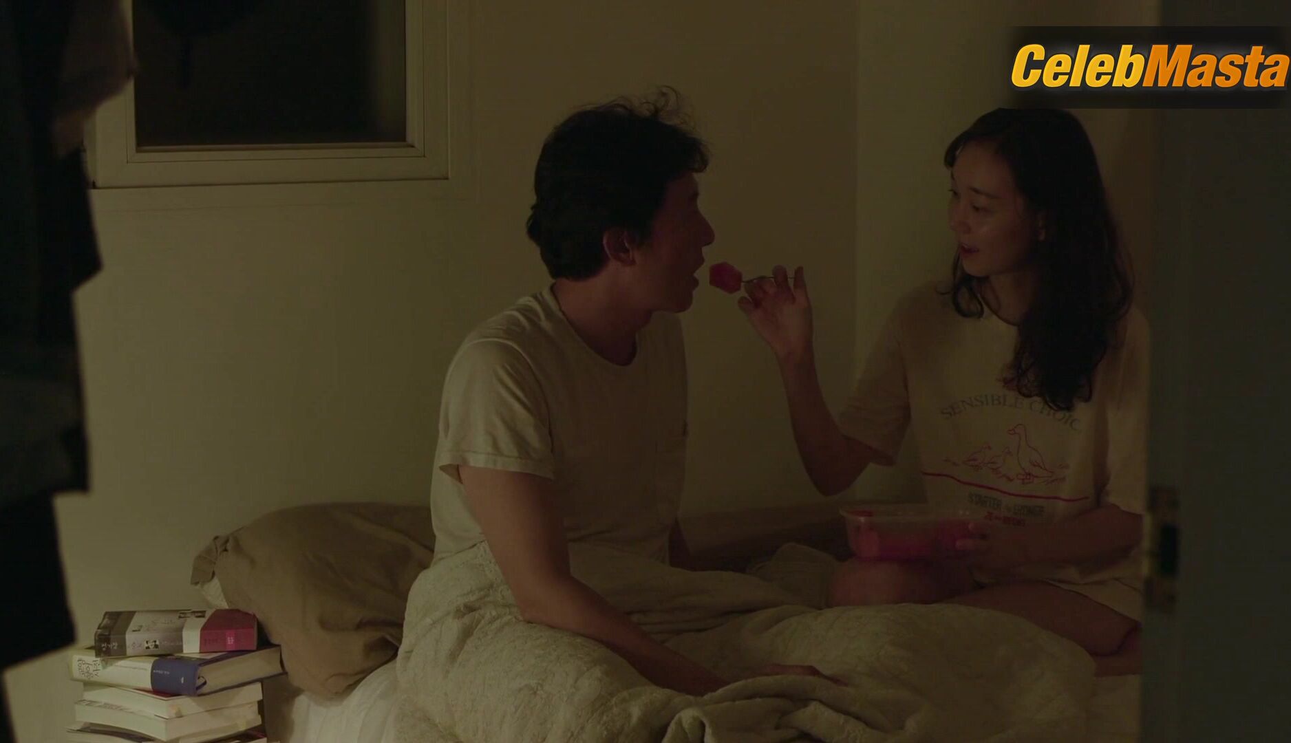 Lee Yoo-young Bares Underwear In Scene From Yourself And - Photo 4 of 5 photo 5