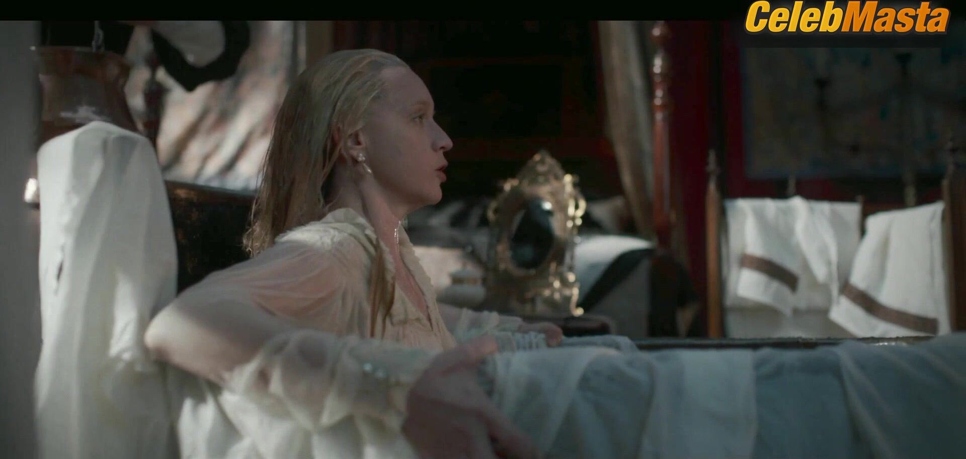 Ludivine Sagnier ’s Breasts Scene In The Serpent Queen - Photo 1 of 5 photo 2