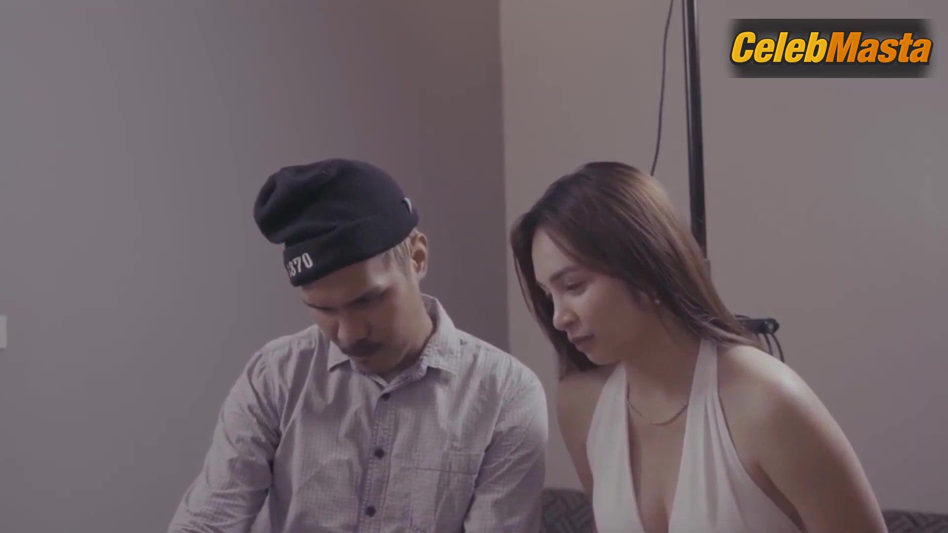 Cariz Manzano Tits Scene From Kasalo Tayo - Photo 1 of 5