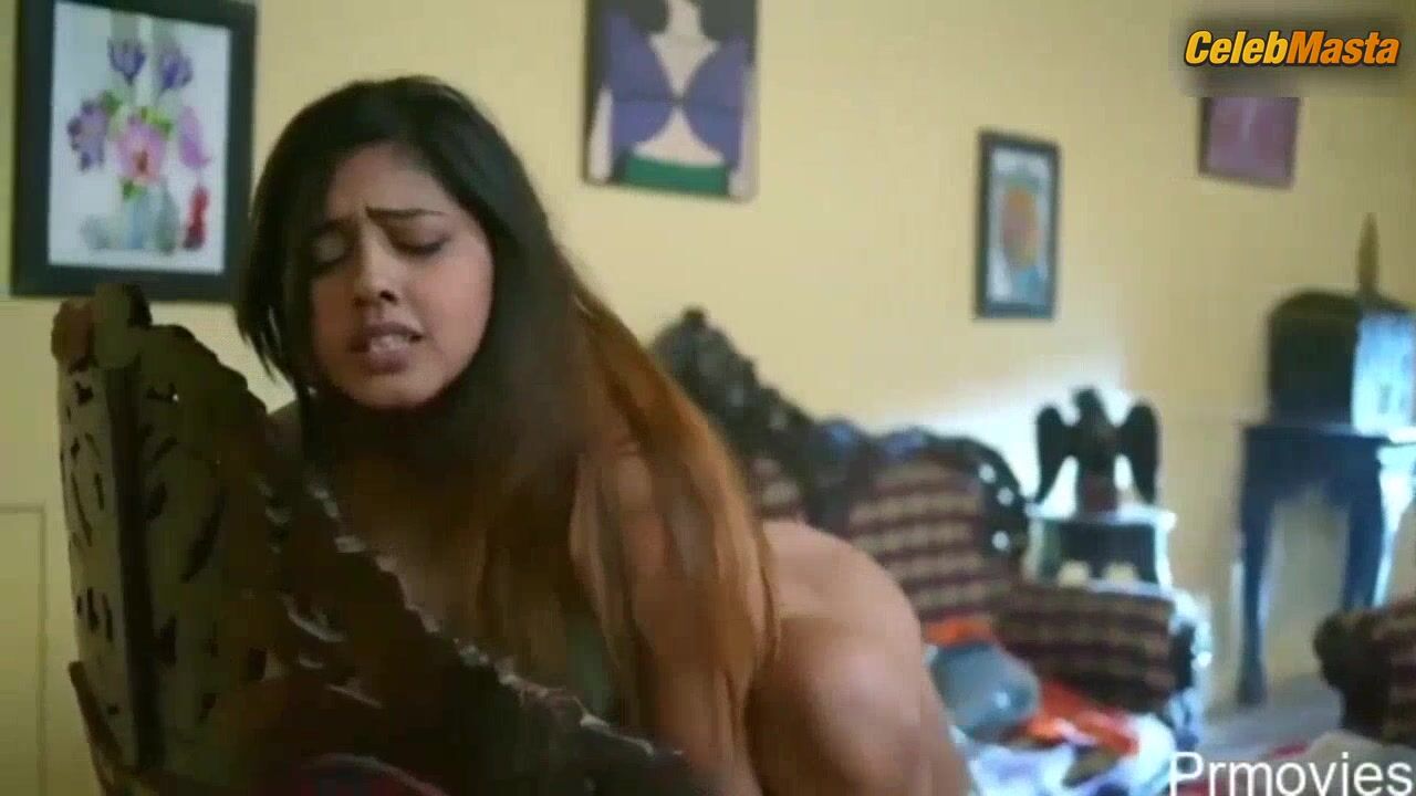 Anita Jaiswal ’s Hot Scene In Gaon Ki Garmi - Photo 1 of 5 photo 5