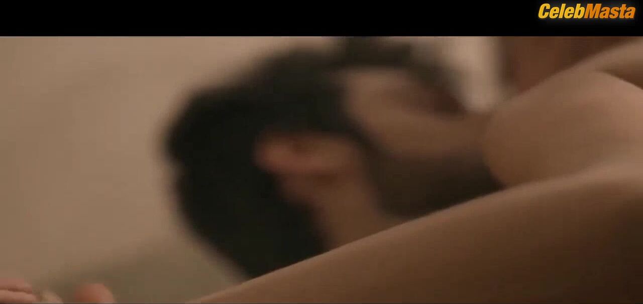Priya Banerjee ’s Hot Scene In Fuh Se Fantasy - Photo 1 of 5 photo 5
