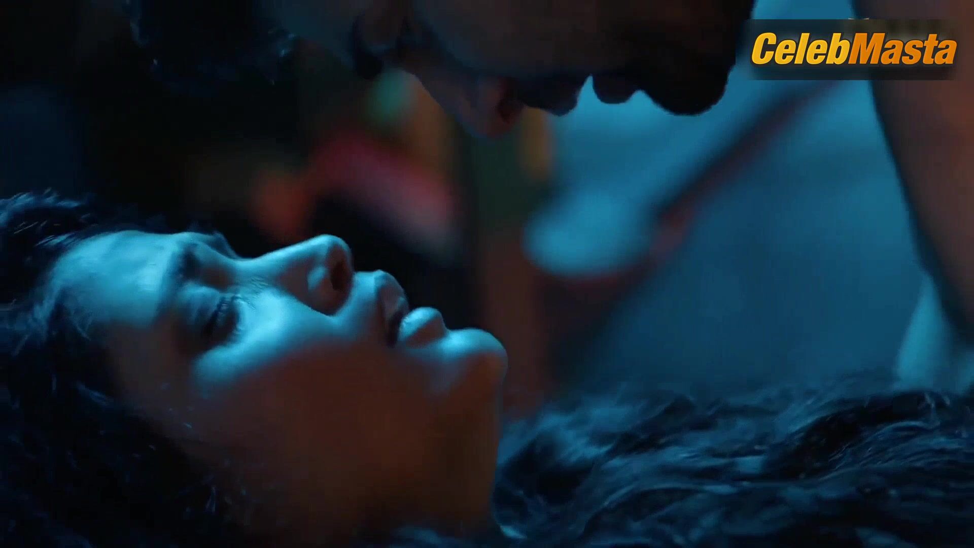Manvi Chugh Reveals Sultry Scene In Rikshawala - Photo 2 of 5 photo 5