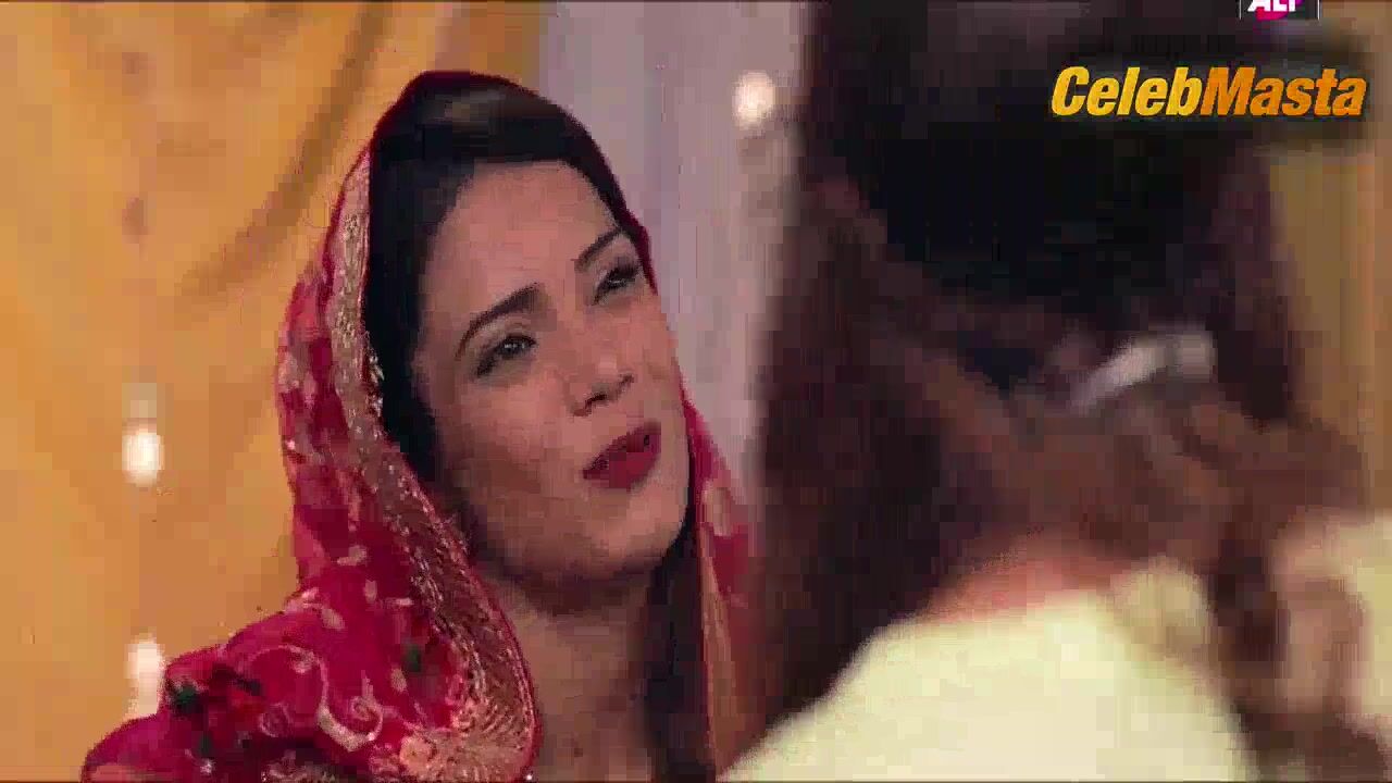 Nibedita Pal Palak Singh And ’s Hot Scene In Class - Photo 2 of 5 photo 1
