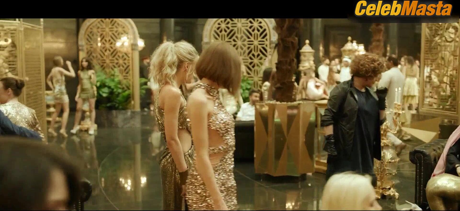 Paulina Galazka Shows Sexy Scene In Girls To Buy - Photo 1 of 5 photo 5