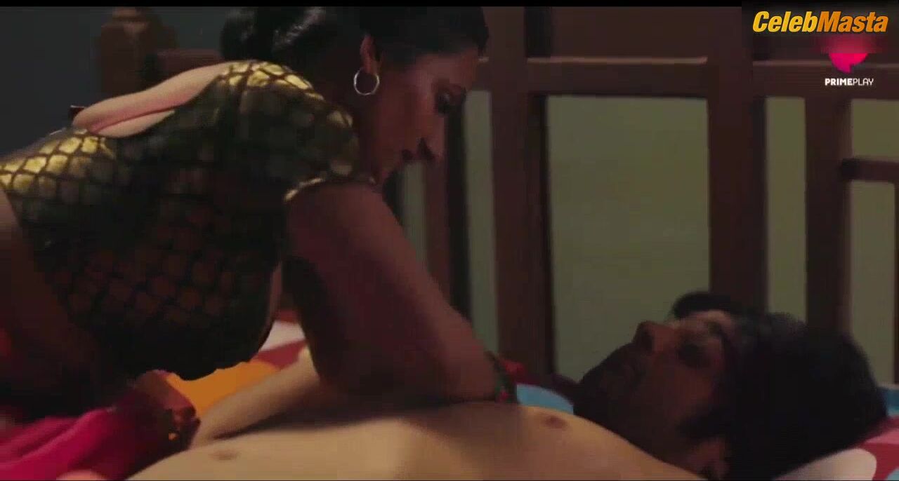 Jayshree Gaikwad Ass, Tits Scene From Paglet - Photo 2 of 5 photo 1