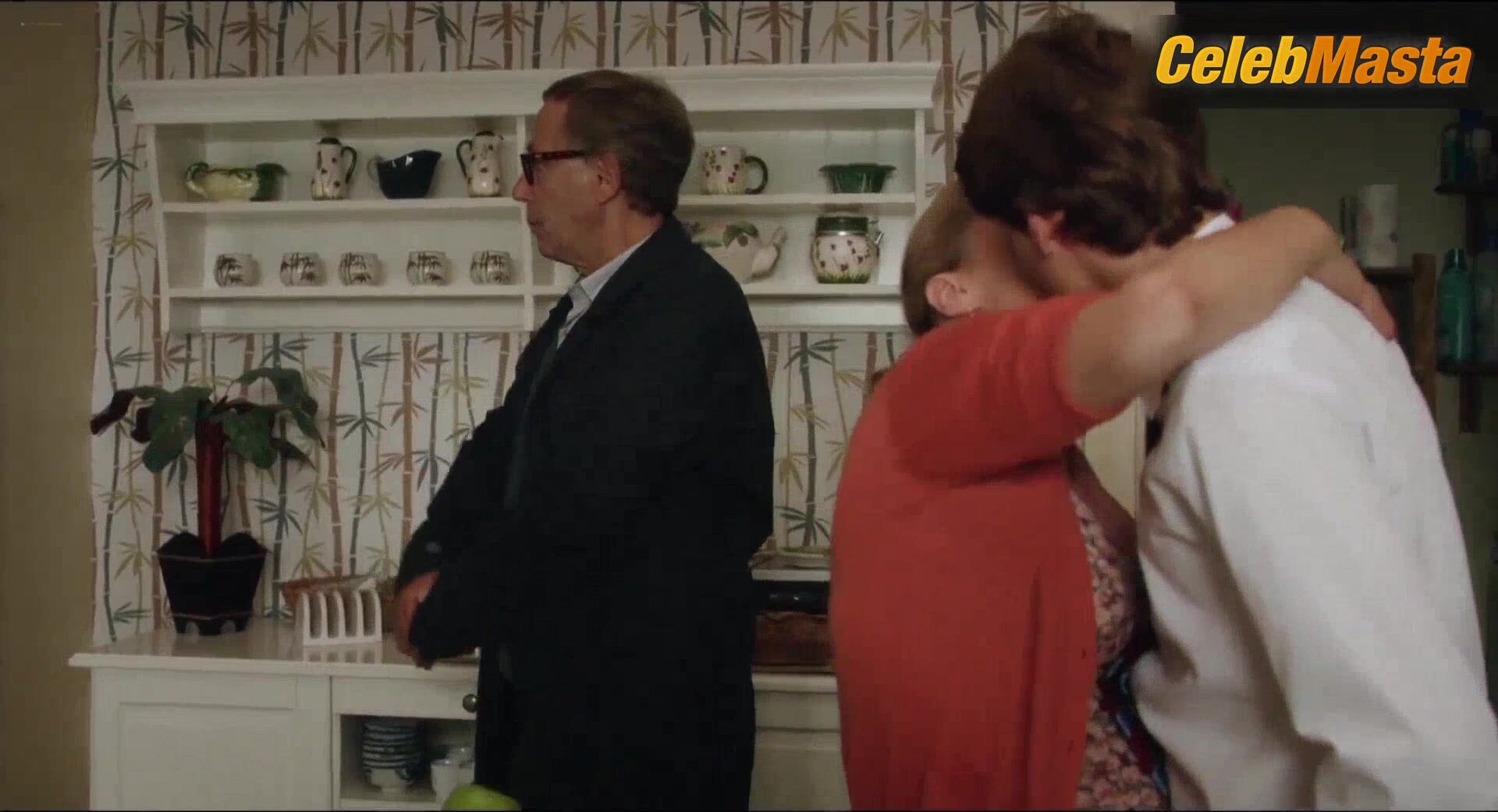 Emmanuelle Seigner And Kristin Scott Thomas Hot Scene In In The - Photo 1 of 5 photo 5