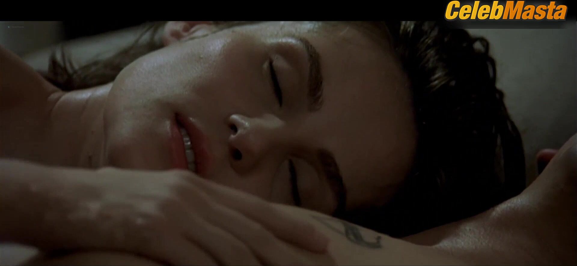 Emmanuelle Seigner Boobs Scene In Corps A Corps - Photo 1 of 5 photo 5