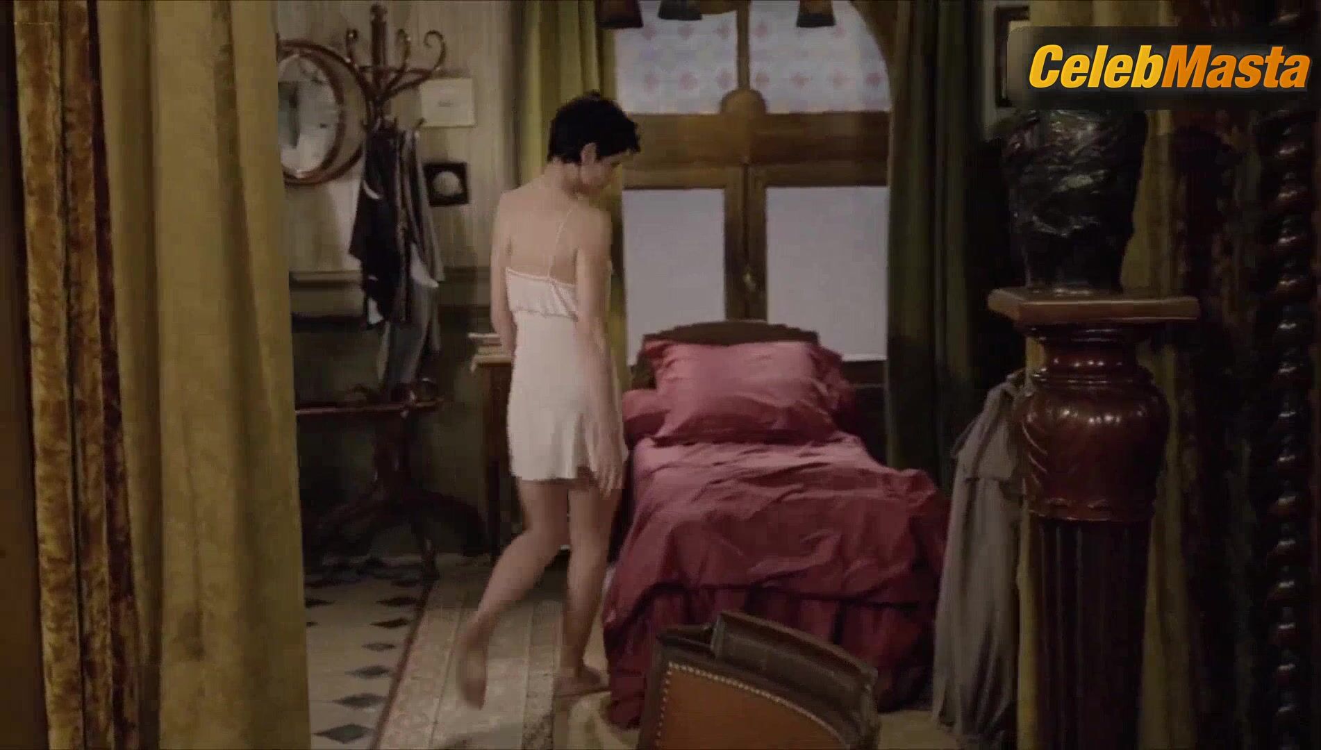 Elisabeth Bourgine And Emmanuelle Seigner Ass, Tits Scene From - Photo 4 of 5 photo 5