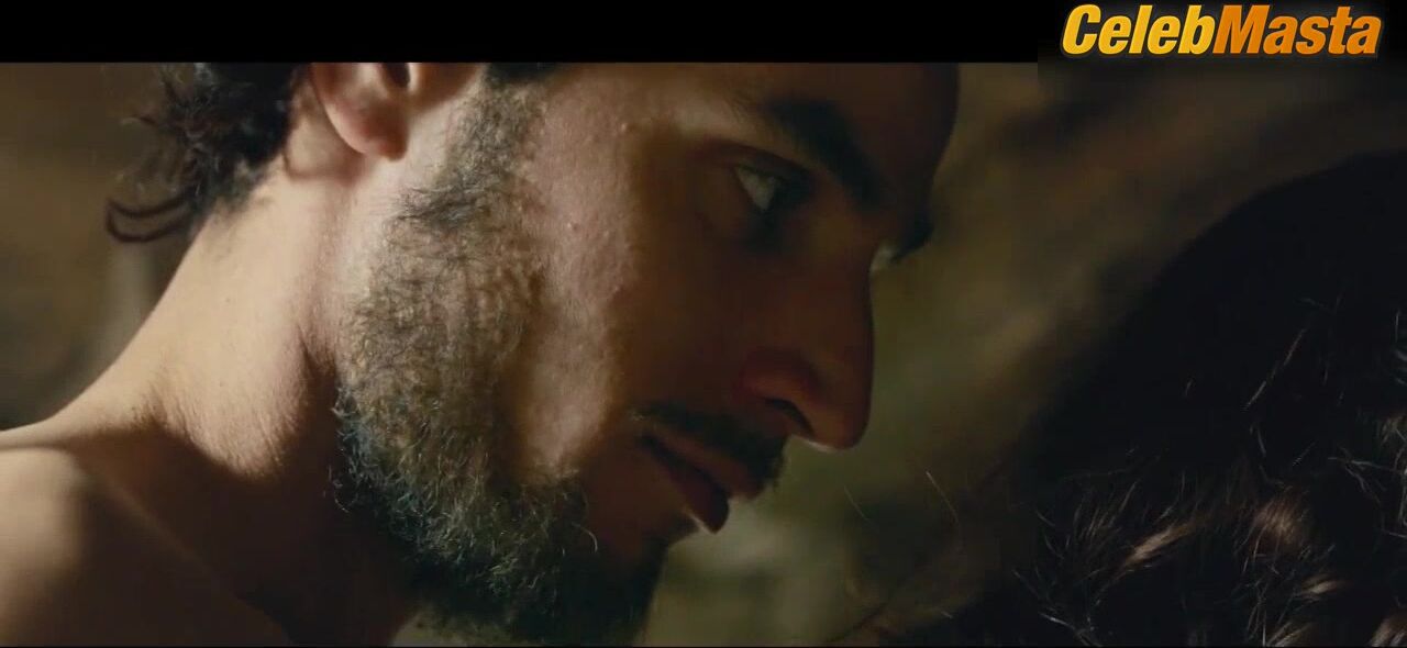 Maria Valverde Tits Scene In Ali & Nino - Photo 1 of 5 photo 2