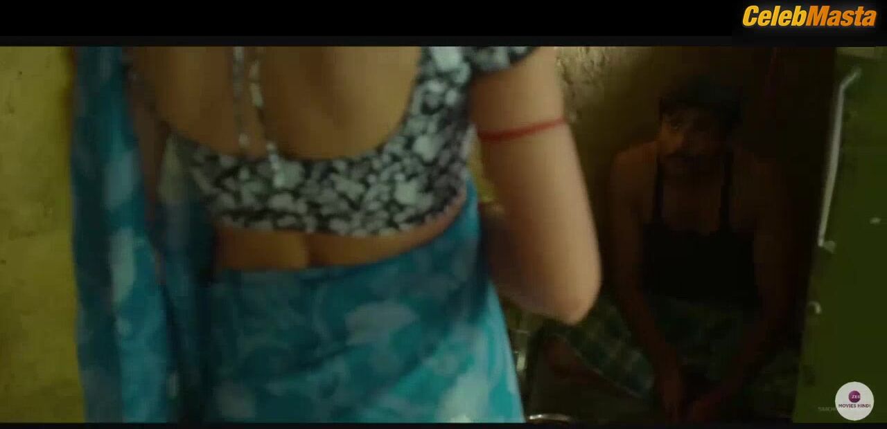 Bidita Bag Boobs Scene In Babumoshai Bandookbaaz - Photo 4 of 5 photo 2
