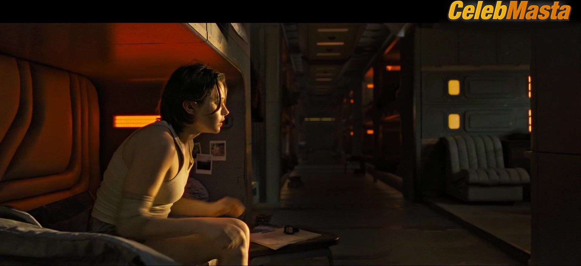 Cailee Spaeny ’s Sexy Scene In Alien Romulus - Photo 1 of 5 photo 5