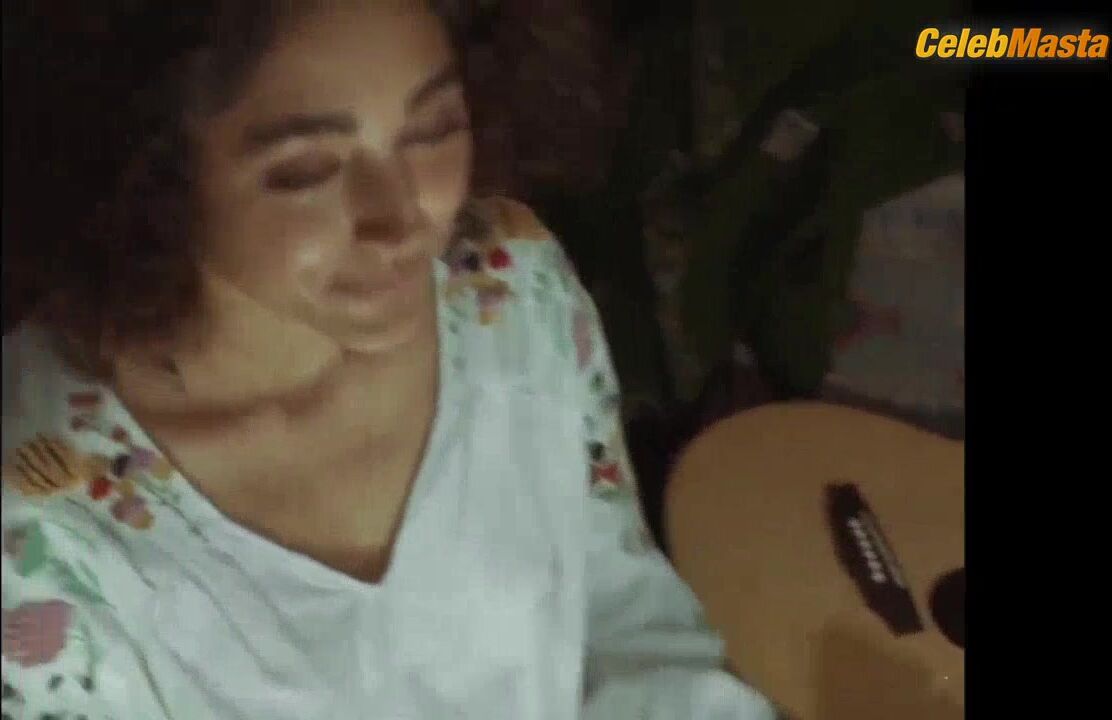 Golshifteh Farahani ’s Sexy Scene From Blind Spot - Photo 2 of 5