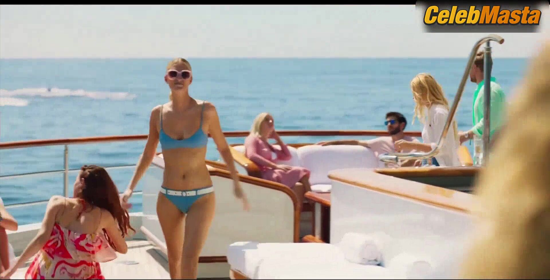 Nora Arnezeder ’s Boobs, Swimsuit Scene In Riviera - Photo 3 of 5 photo 1