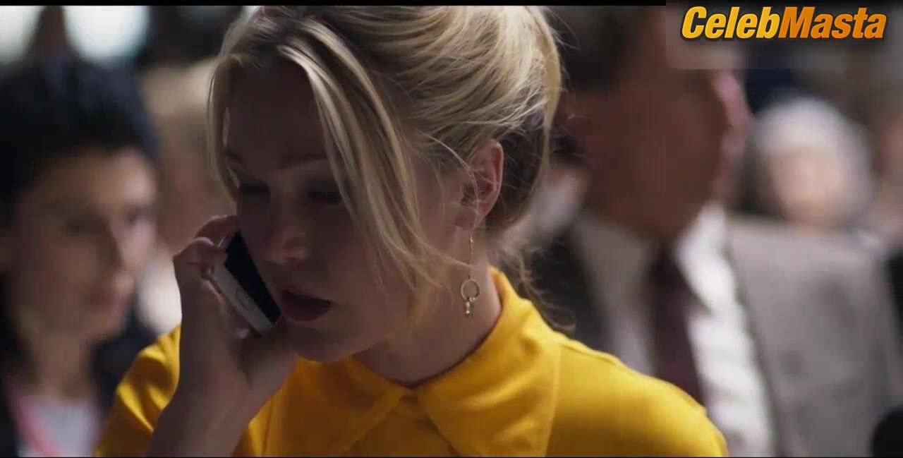 Nora Arnezeder ’s Underwear, Tits Scene In Riviera - Photo 3 of 5 photo 4