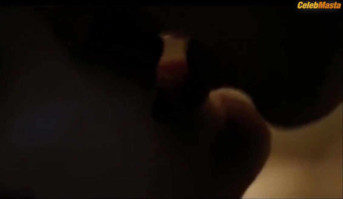 Keeley Hawes ’ Hot Scene In Bodyguard - Photo 1 of 5