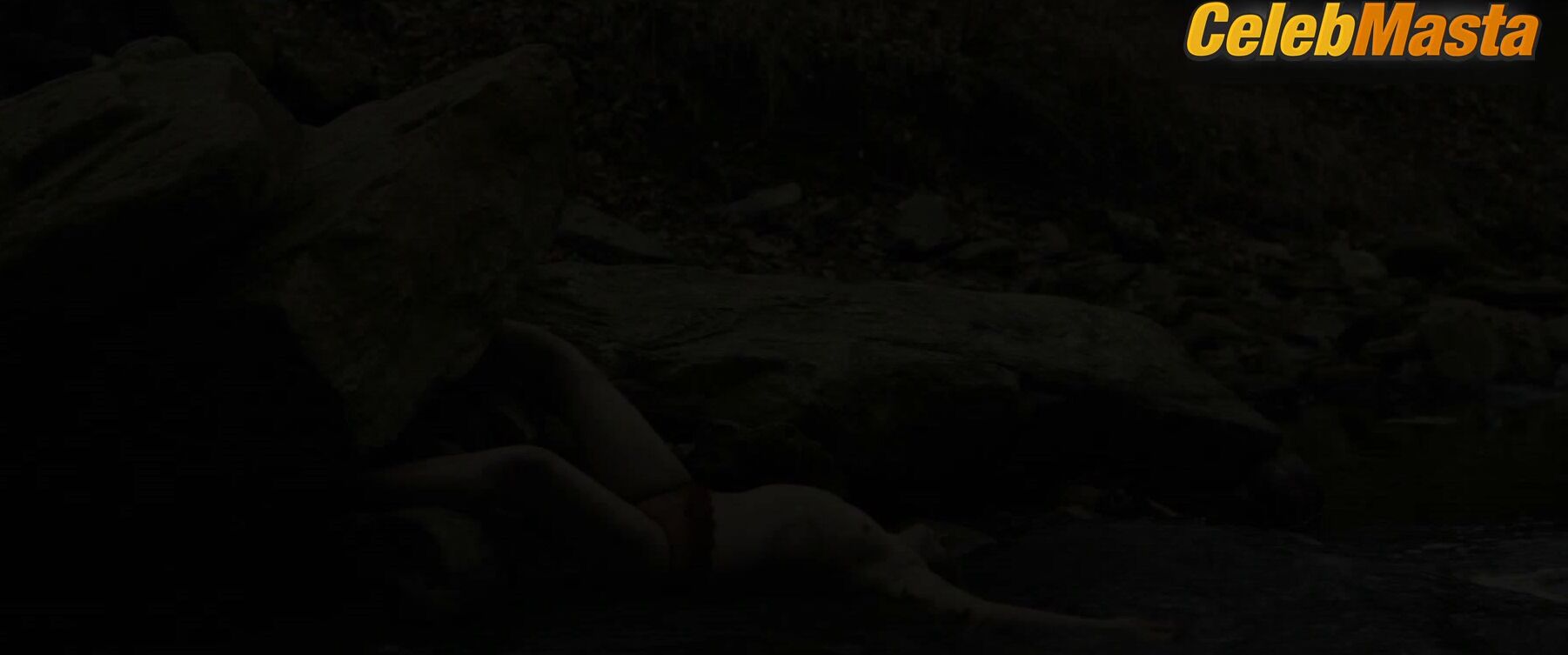 Cailee Spaeny Tits And Underwear Scene From Mare Of - Photo 2 of 5 photo 1