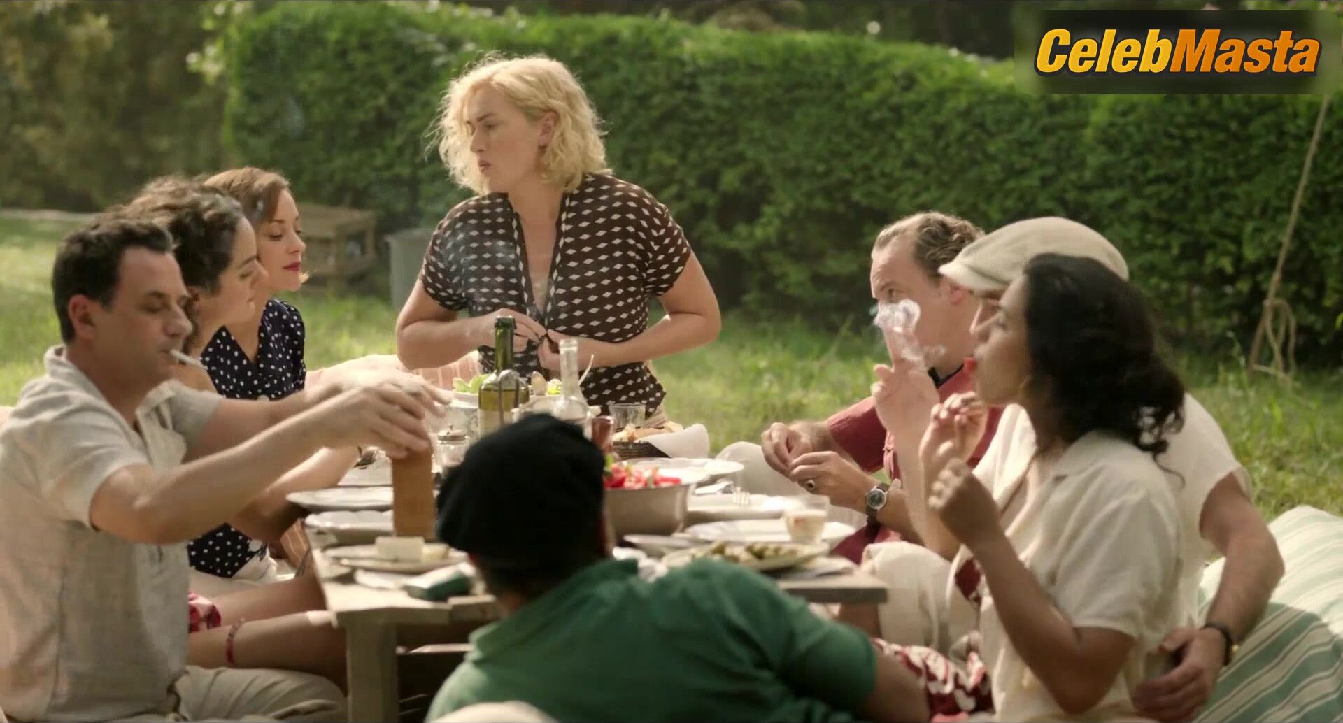 Kate Winslet And Noemie Merlant Tits Scene From Lee - Photo 1 of 5 photo 2