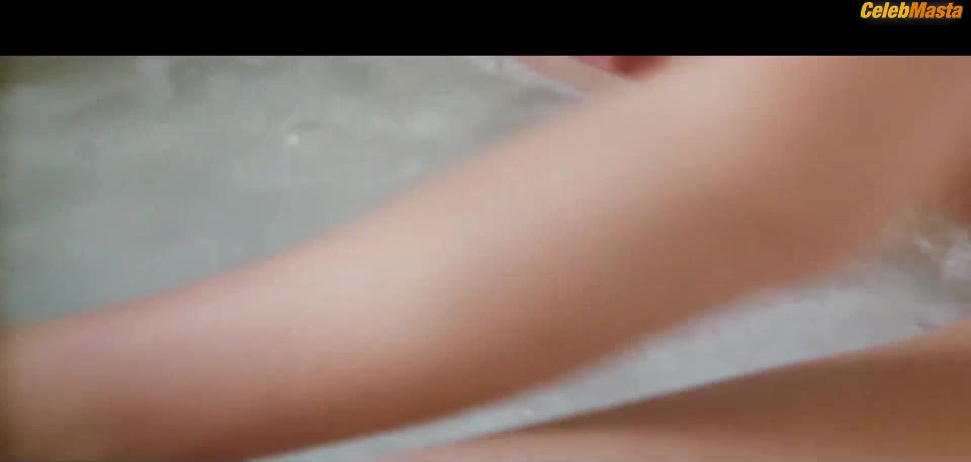 Noemie Merlant ’s Boobs Scene In Emmanuelle - Photo 2 of 5 photo 1