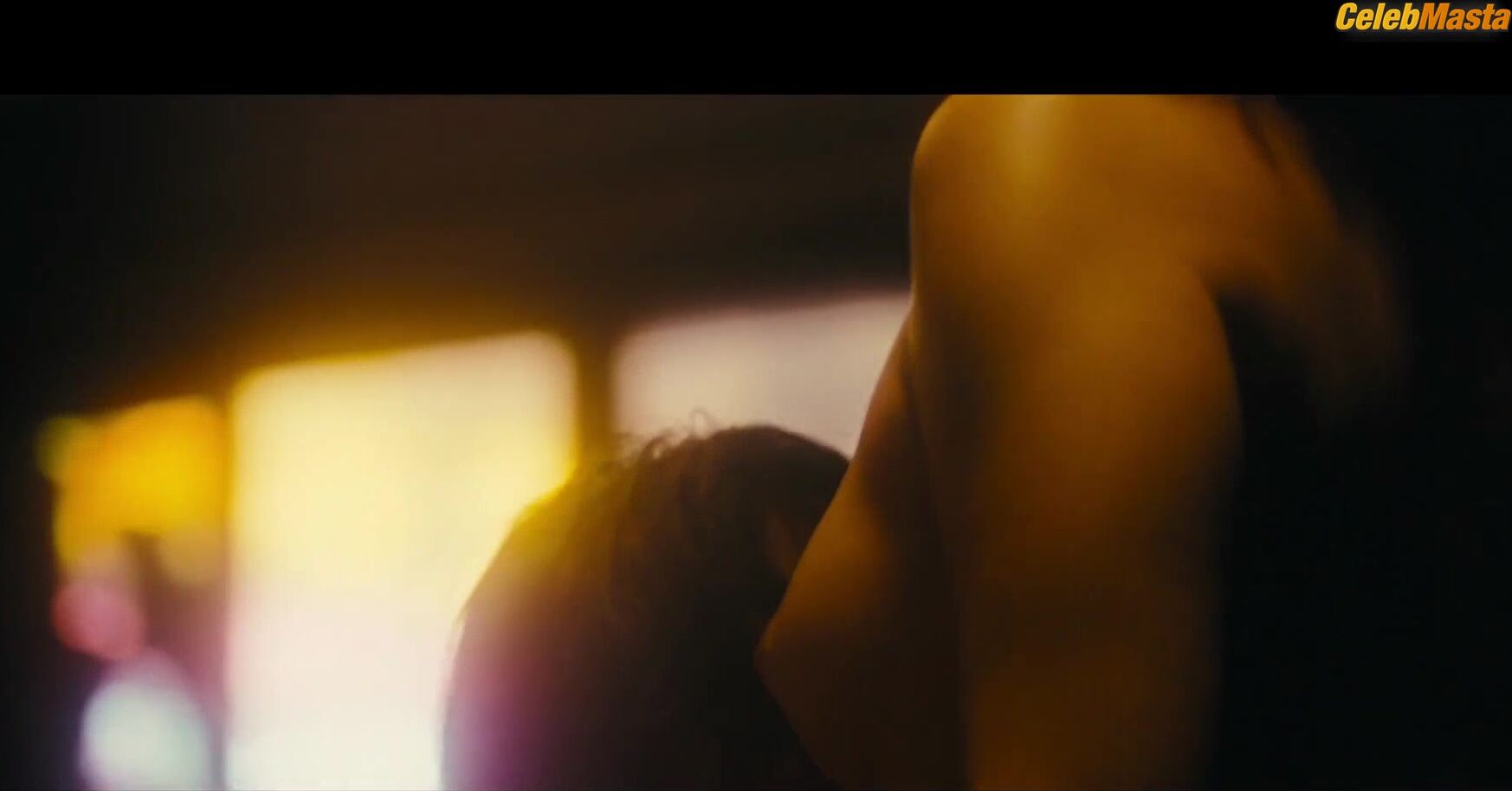 Noemie Merlant ’s Boobs Scene In Emmanuelle - Photo 2 of 5 photo 5
