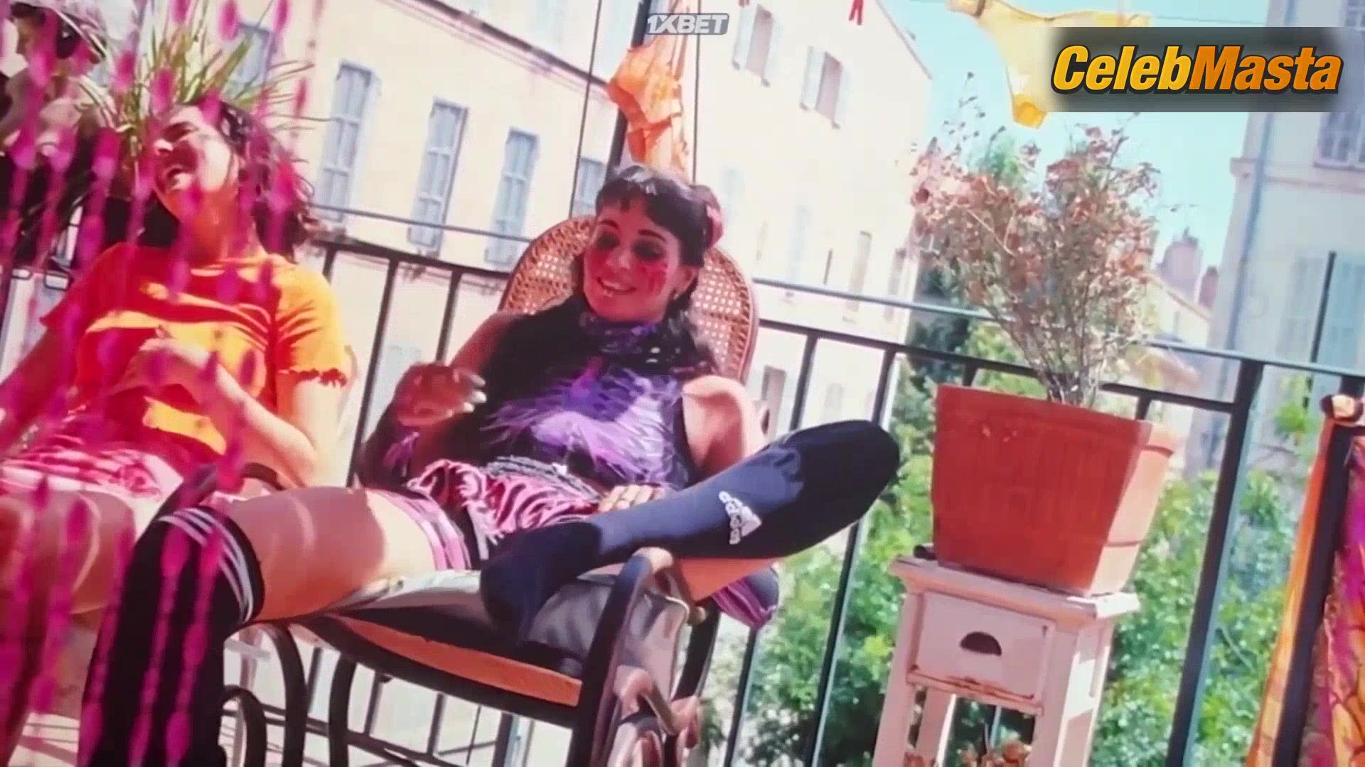 Noemie Merlant And Souheila Yacoub’s Lesbian Sex - Photo 1 of 5