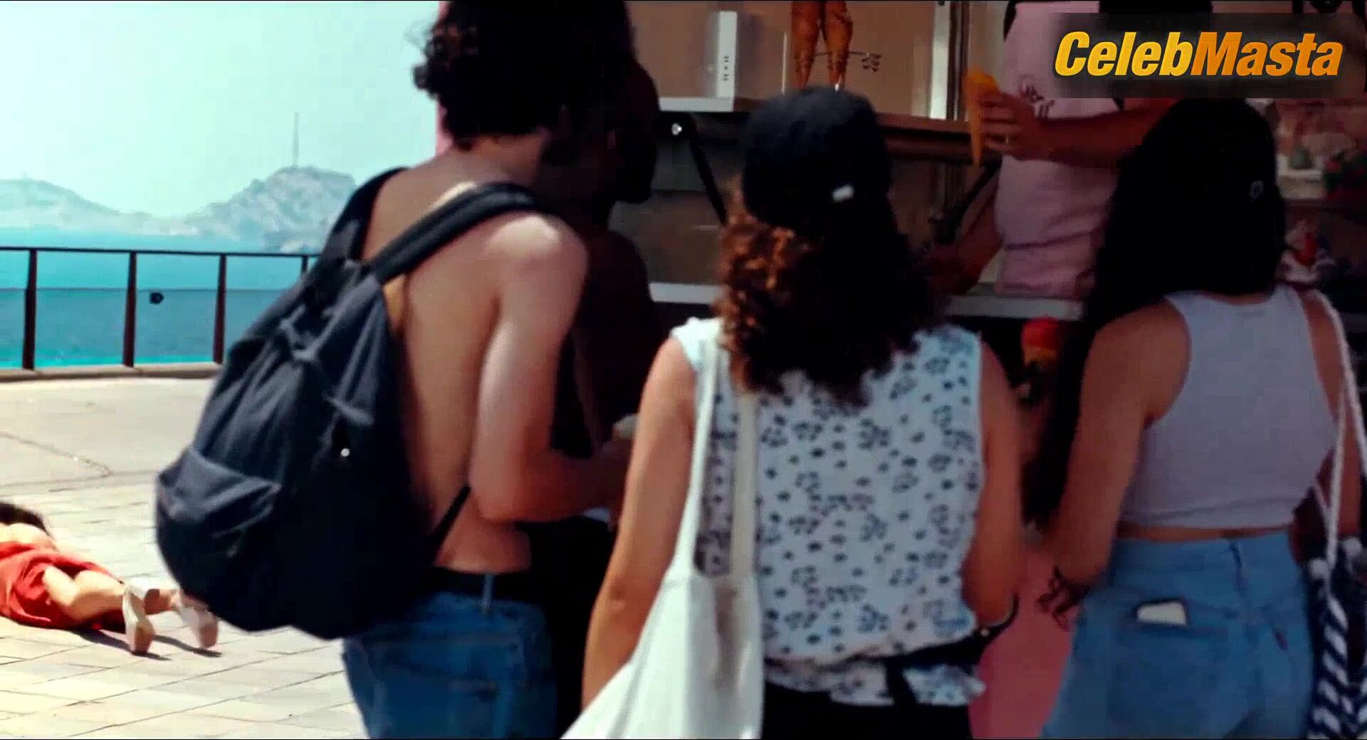 Noemie Merlant Flaunts Tits Scene In The Balconettes - Photo 2 of 5 photo 4
