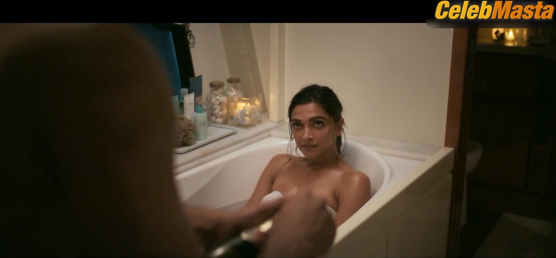 Deepika Padukone Swimsuit Scene From Gehraiyaan - Photo 2 of 5