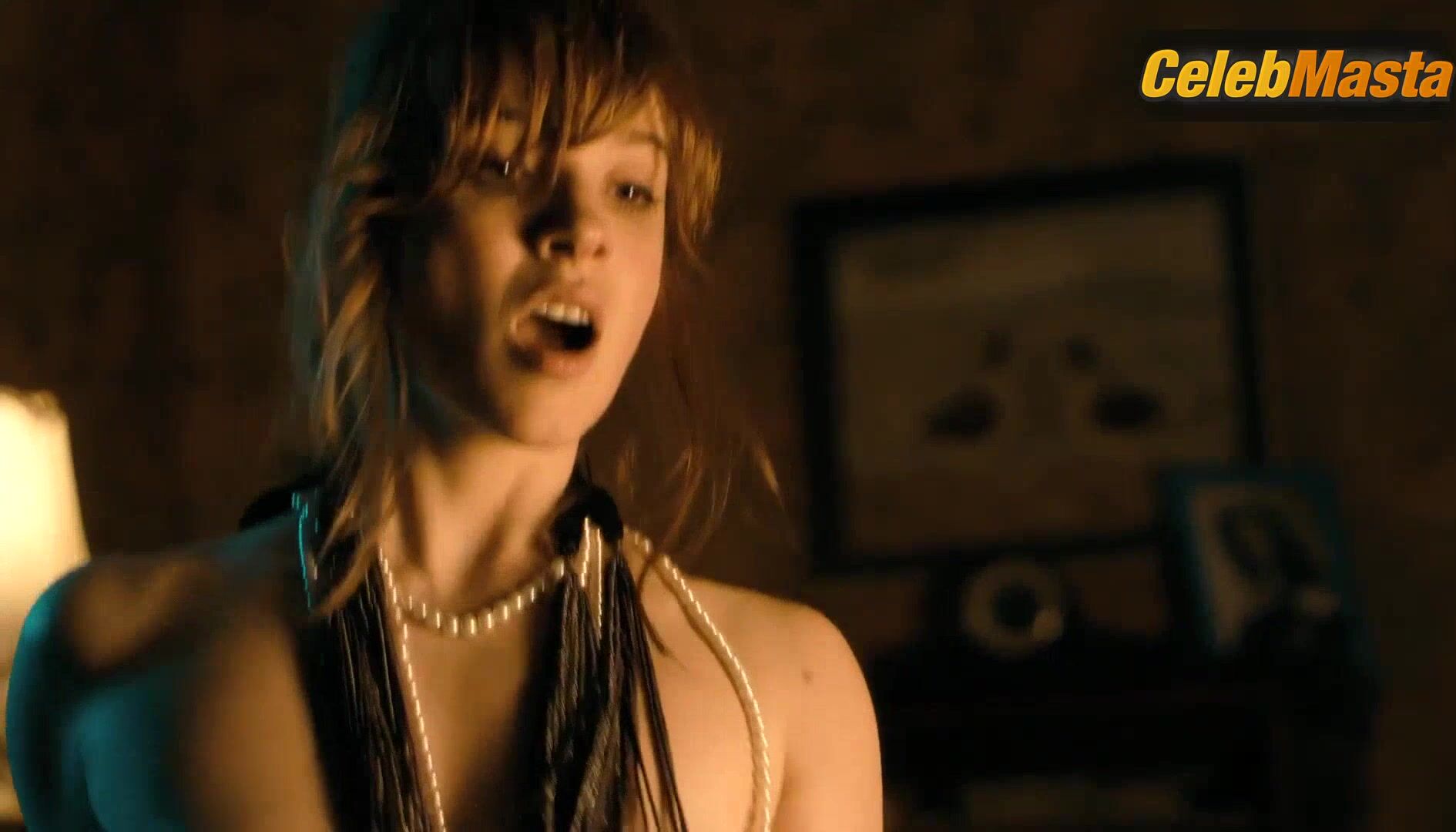Vica Kerekes Tits Scene From Muzi V Nadeji - Photo 1 of 5 photo 5