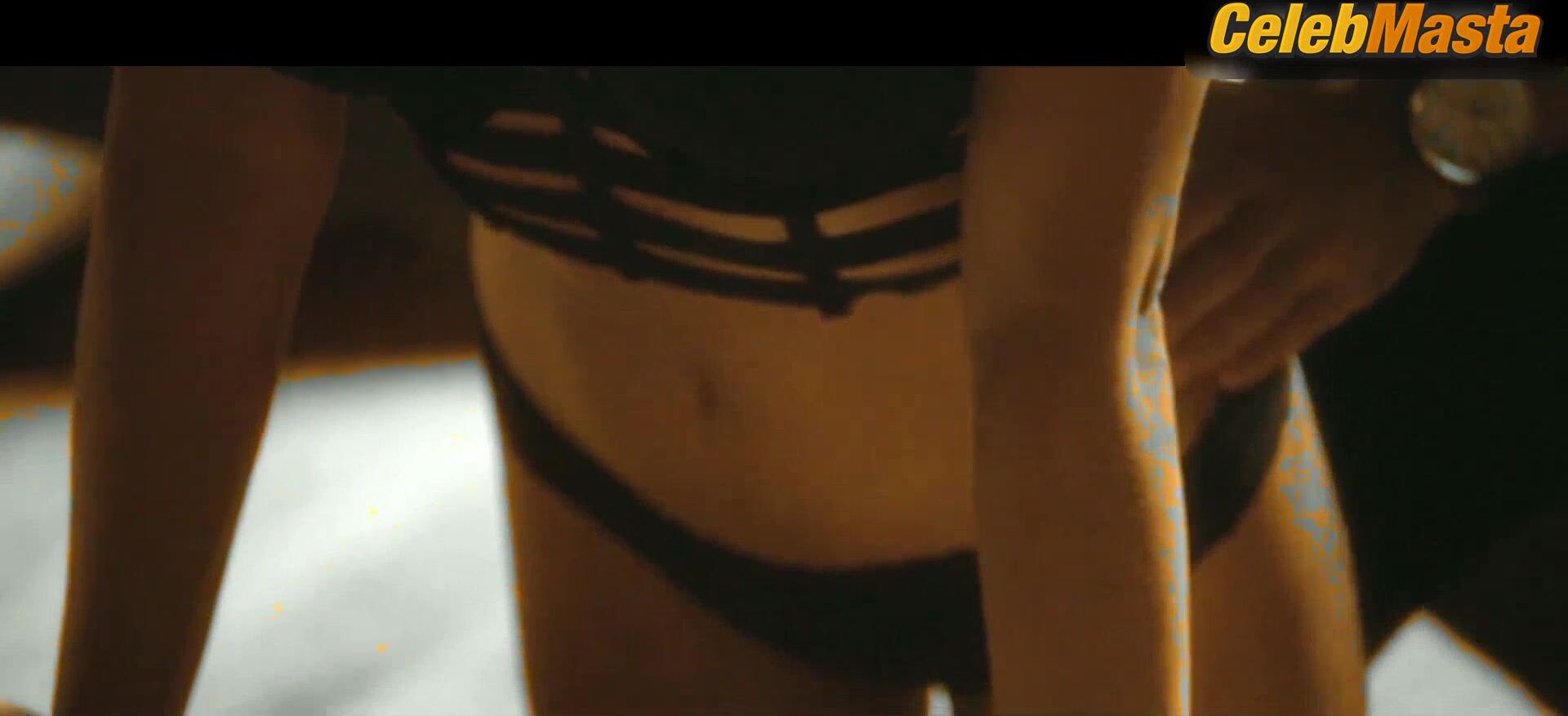 Maite Perroni Booty And Underwear Scene From La Octava - Photo 2 of 5