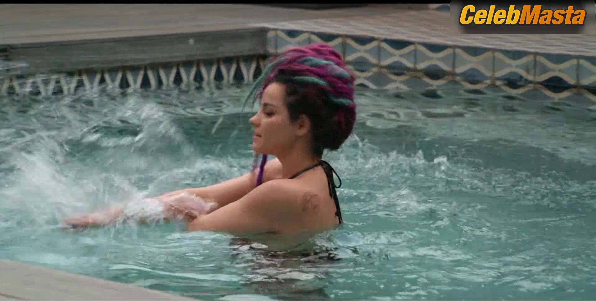 Maite Perroni Sexy Scene In Triptych Movie - Photo 2 of 5 photo 1