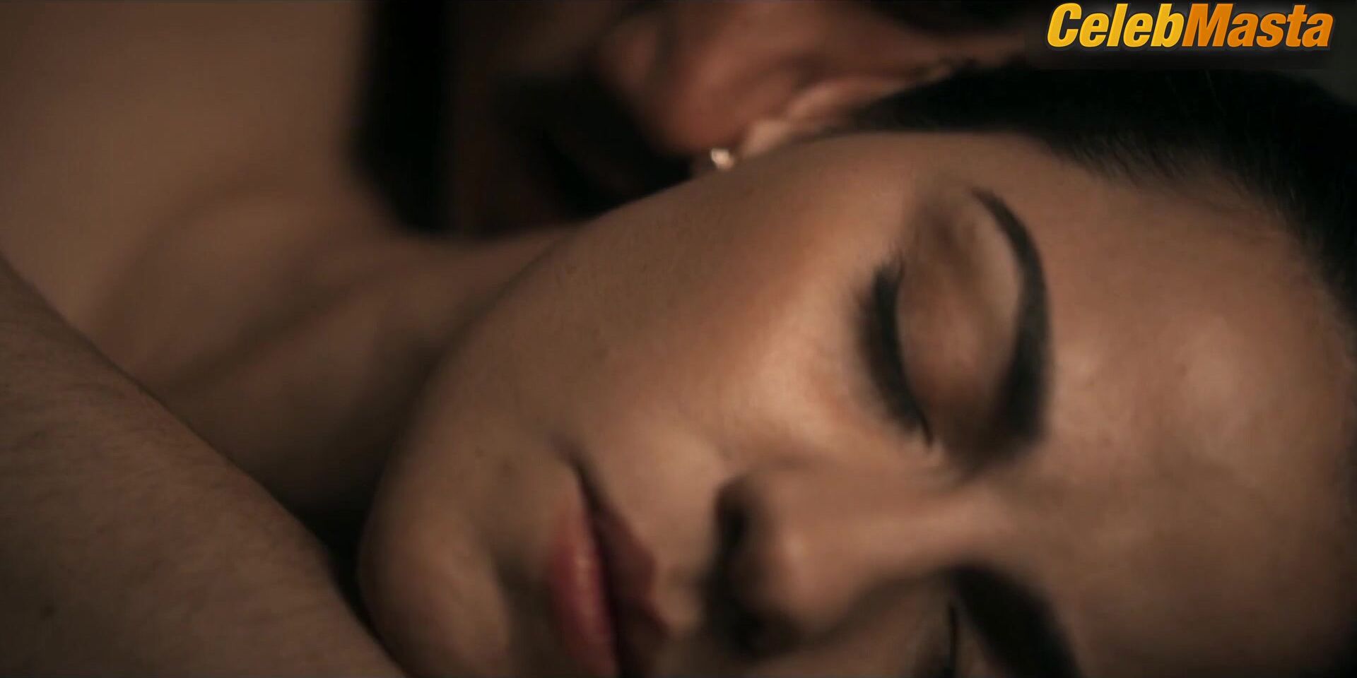 Maite Perroni Reveals Breasts In Cgi Scene In Dark Desire - Photo 2 of 5