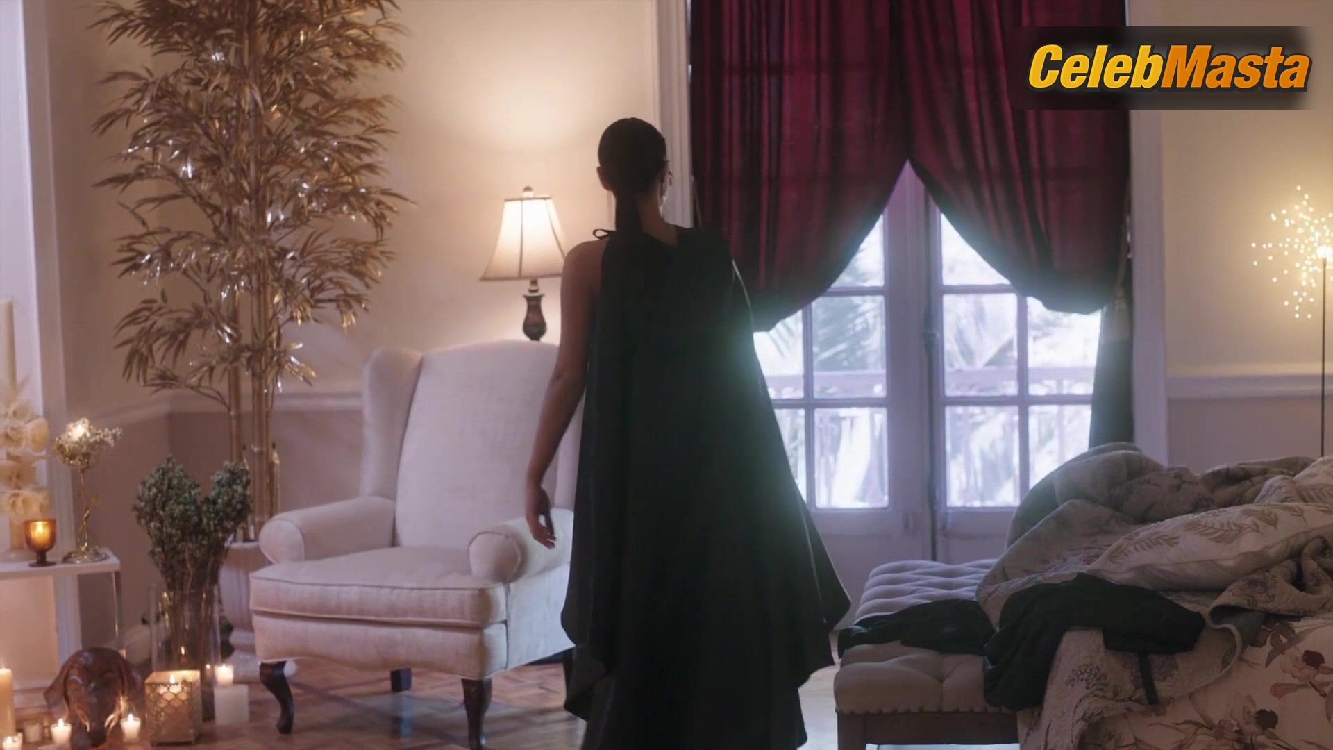 Maite Perroni ’s Sexy Scene In El Juego De Las Llaves - Photo 3 of 5 photo 4