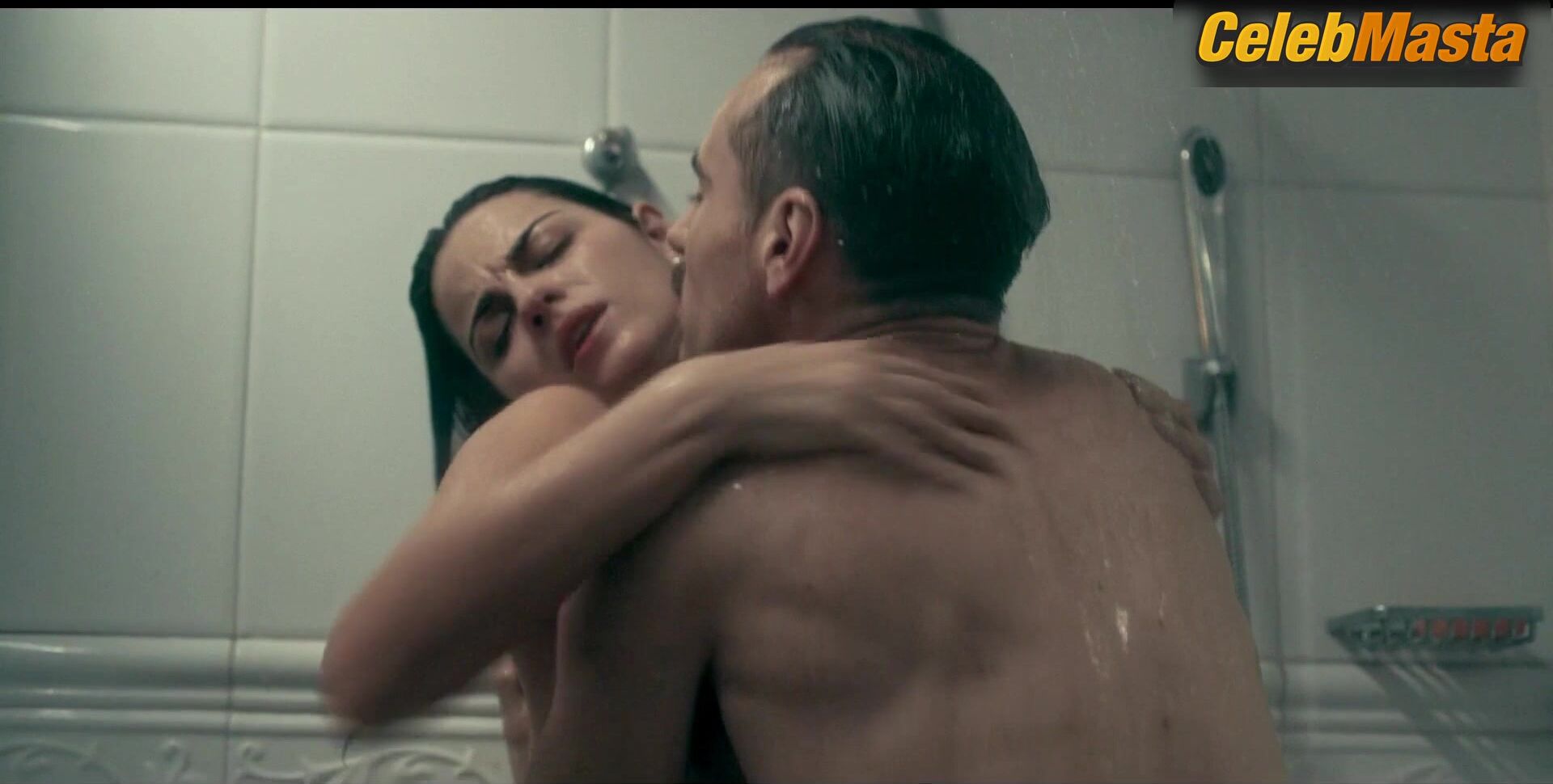Maite Perroni ’s Hot Scene In Dark Desire - Photo 2 of 5