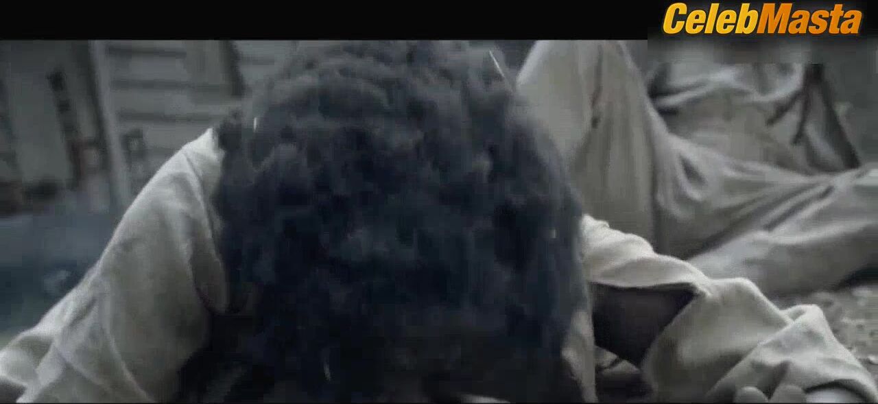 Aja Naomi King Boobs Scene In The Birth Of A Nation - Photo 4 of 5 photo 1
