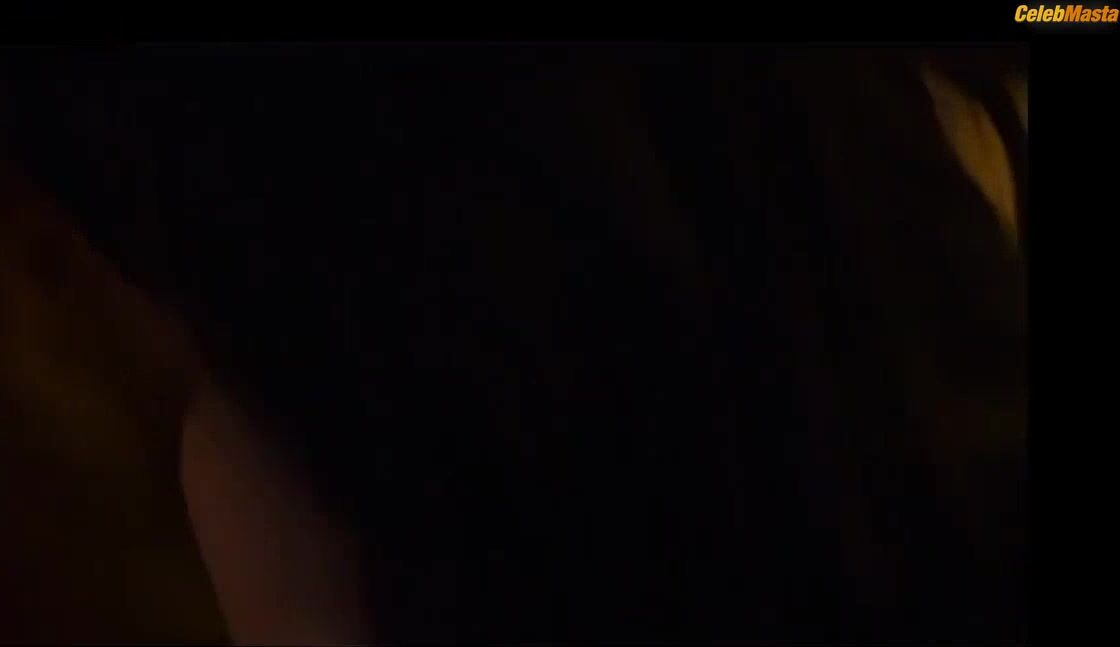 Maite Perroni ’s Sexy Scene From Dibujando El Cielo - Photo 2 of 5 photo 4