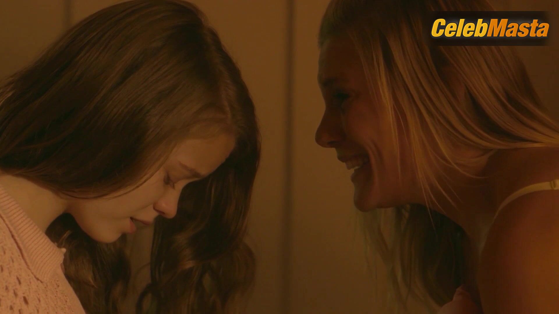 Katee Sackhoff ’s Underwear Scene In Girl Flu - Photo 1 of 5 photo 5