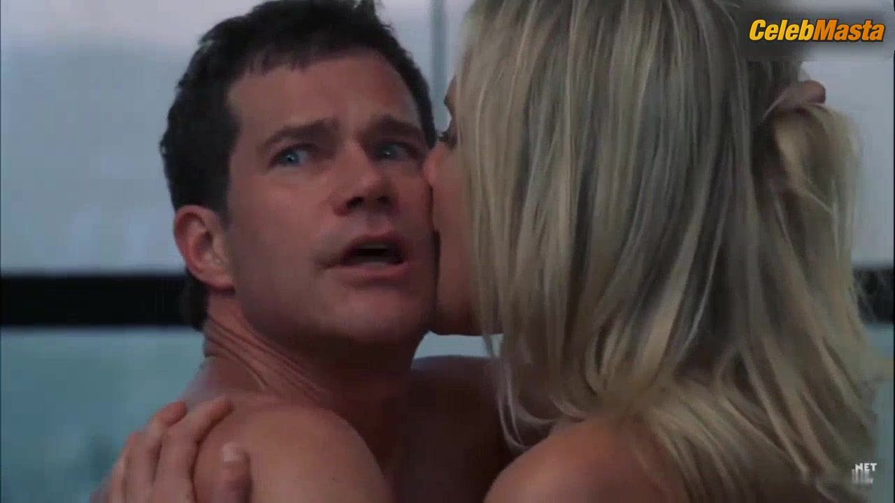 Katee Sackhoff Booty, Boobs Scene In Nip/tuck - Photo 1 of 5 photo 2