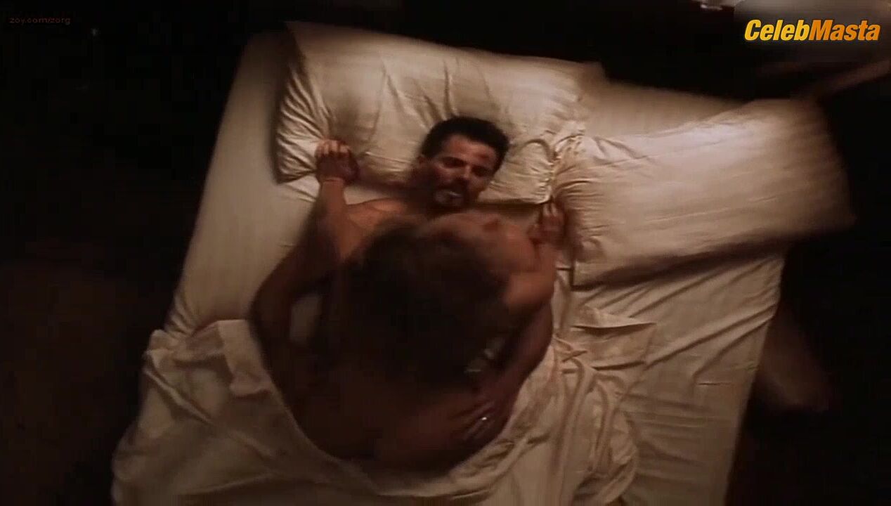 Julie Benz Ass, Tits Scene In Darkdrive - Photo 1 of 5 photo 5