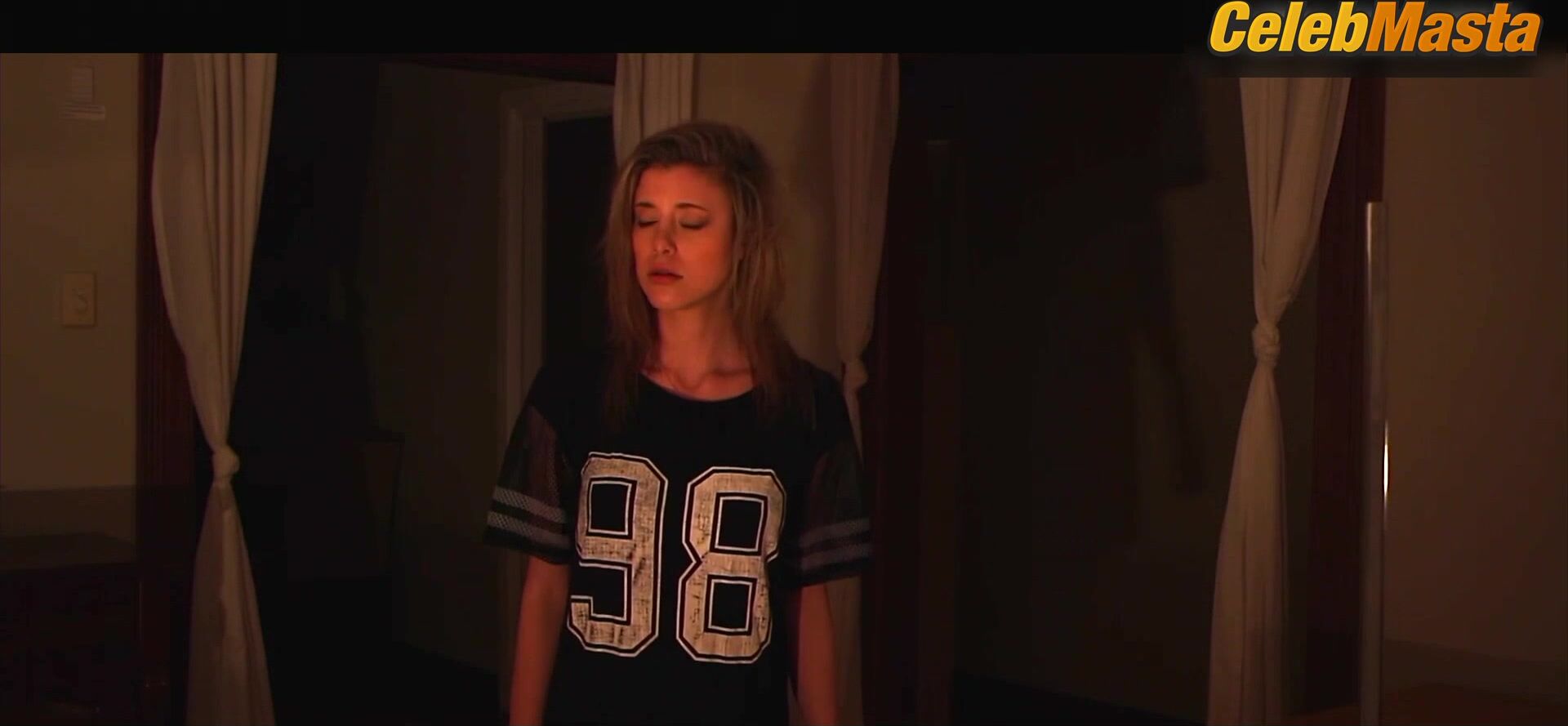Natalie Heslop And Sienna Stass Tits Scene In I, Portrait - Photo 1 of 5 photo 2