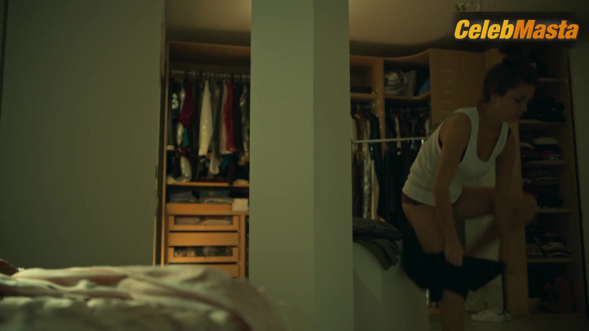Maria Pedraza Underwear Scene From Toy Boy - Photo 5 of 5 photo 1