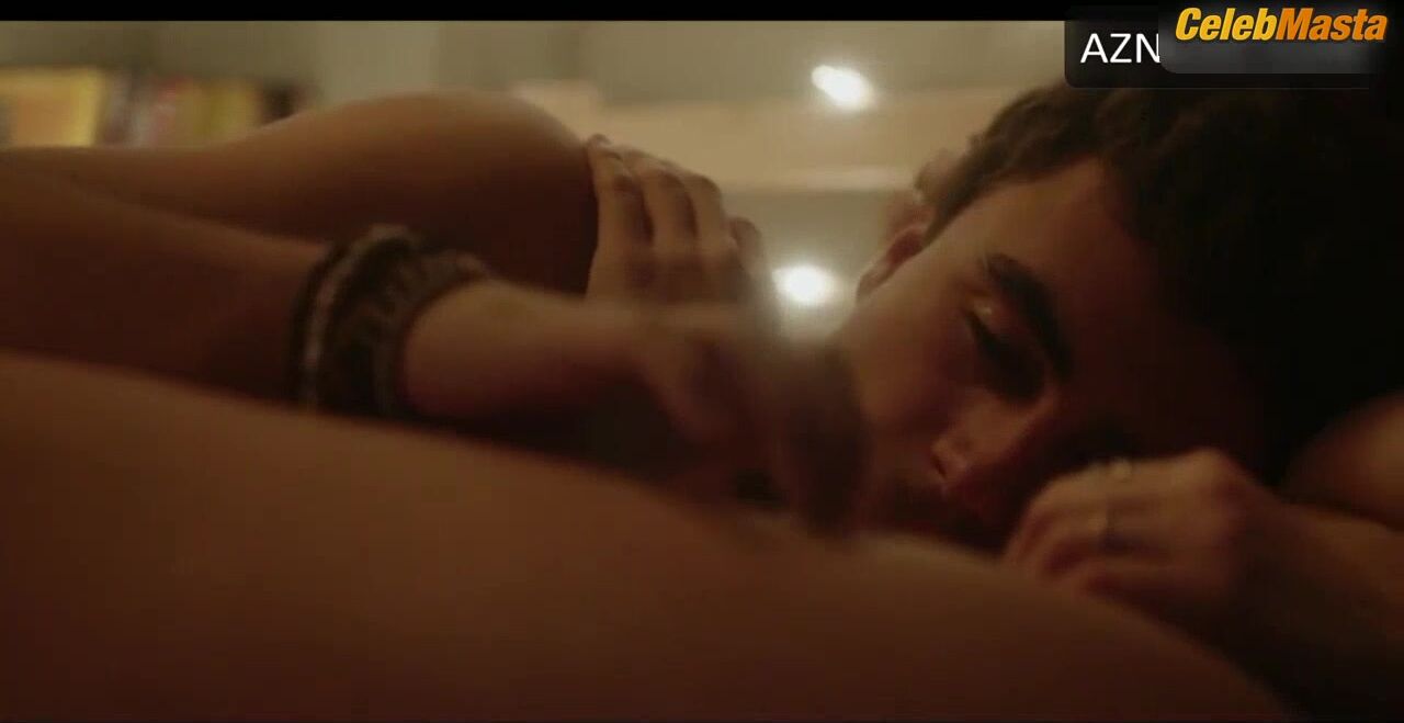 Maria Pedraza ’s Hot Scene In Elite - Photo 4 of 5 photo 5