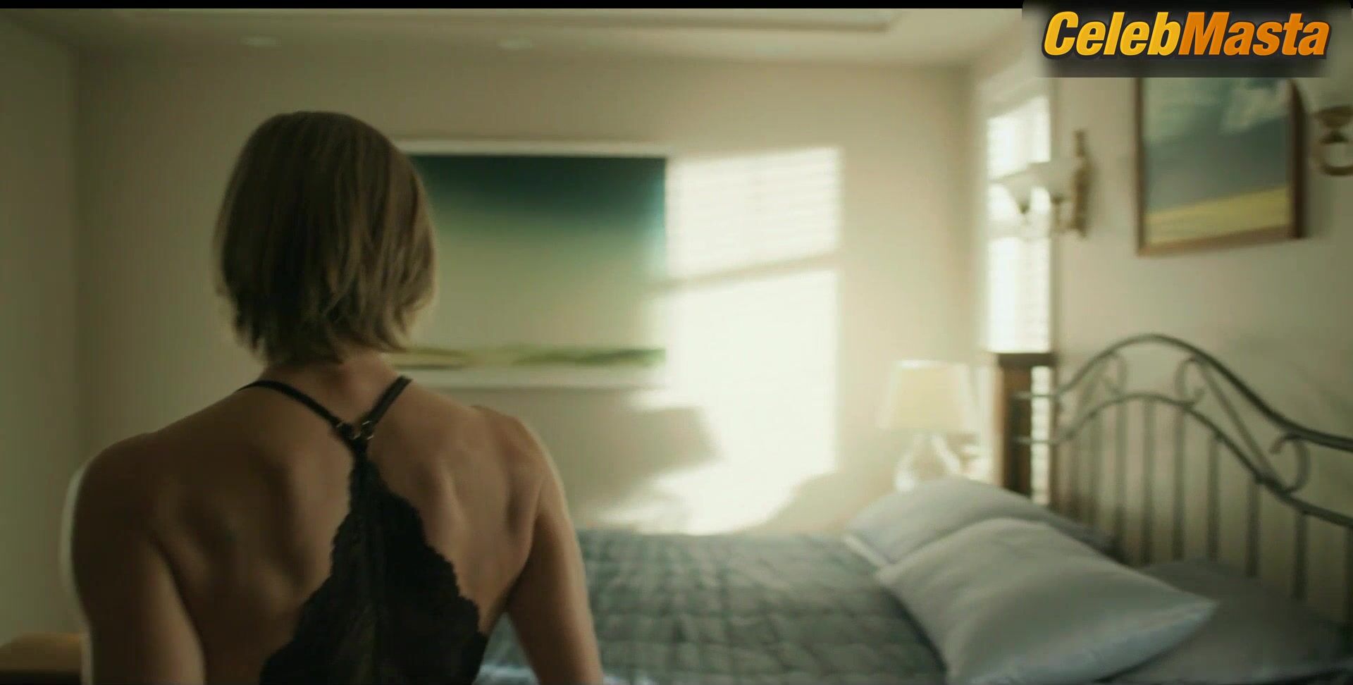 Katee Sackhoff Sexy Scene From Another Life - Photo 2 of 5 photo 5