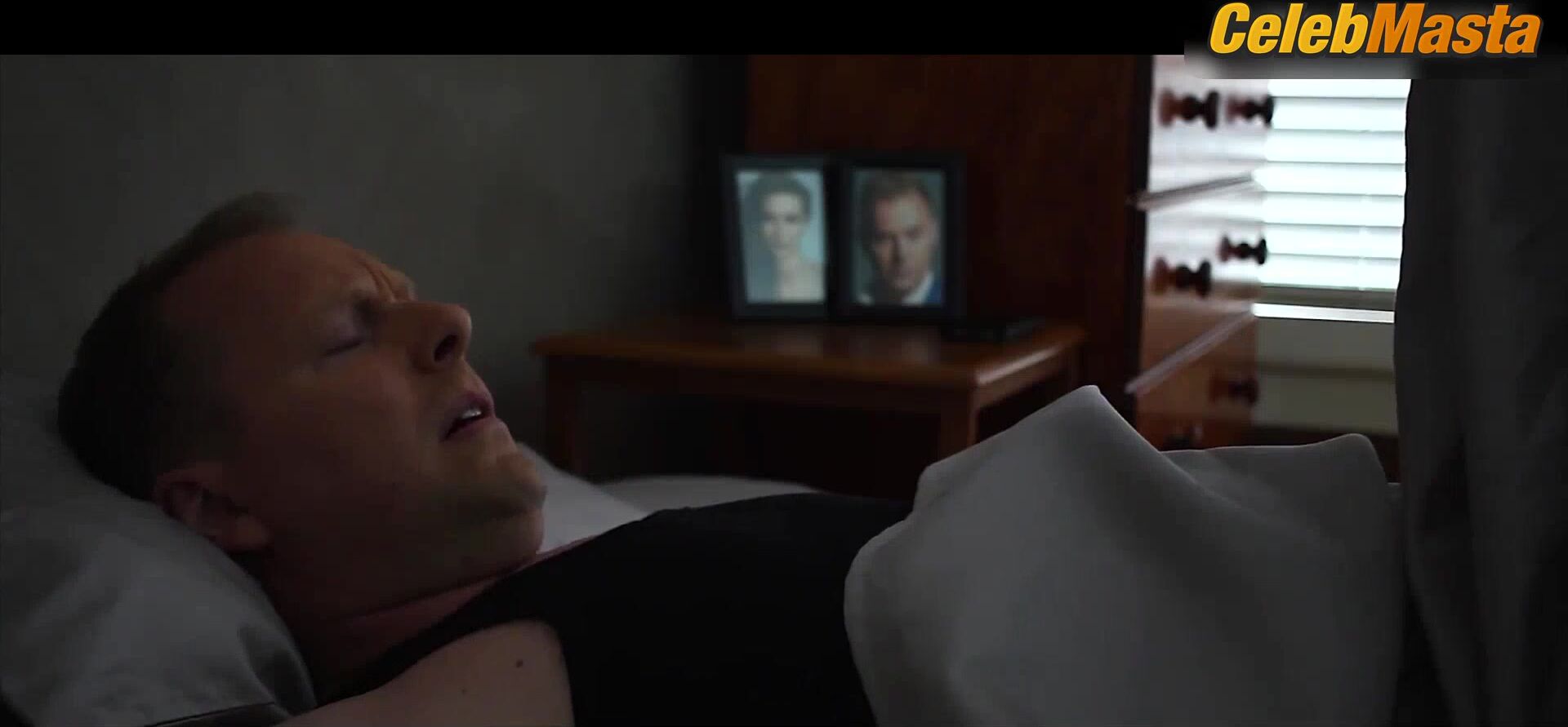 Sienna Stass Sex Scene From I, Portrait - Photo 2 of 5 photo 1