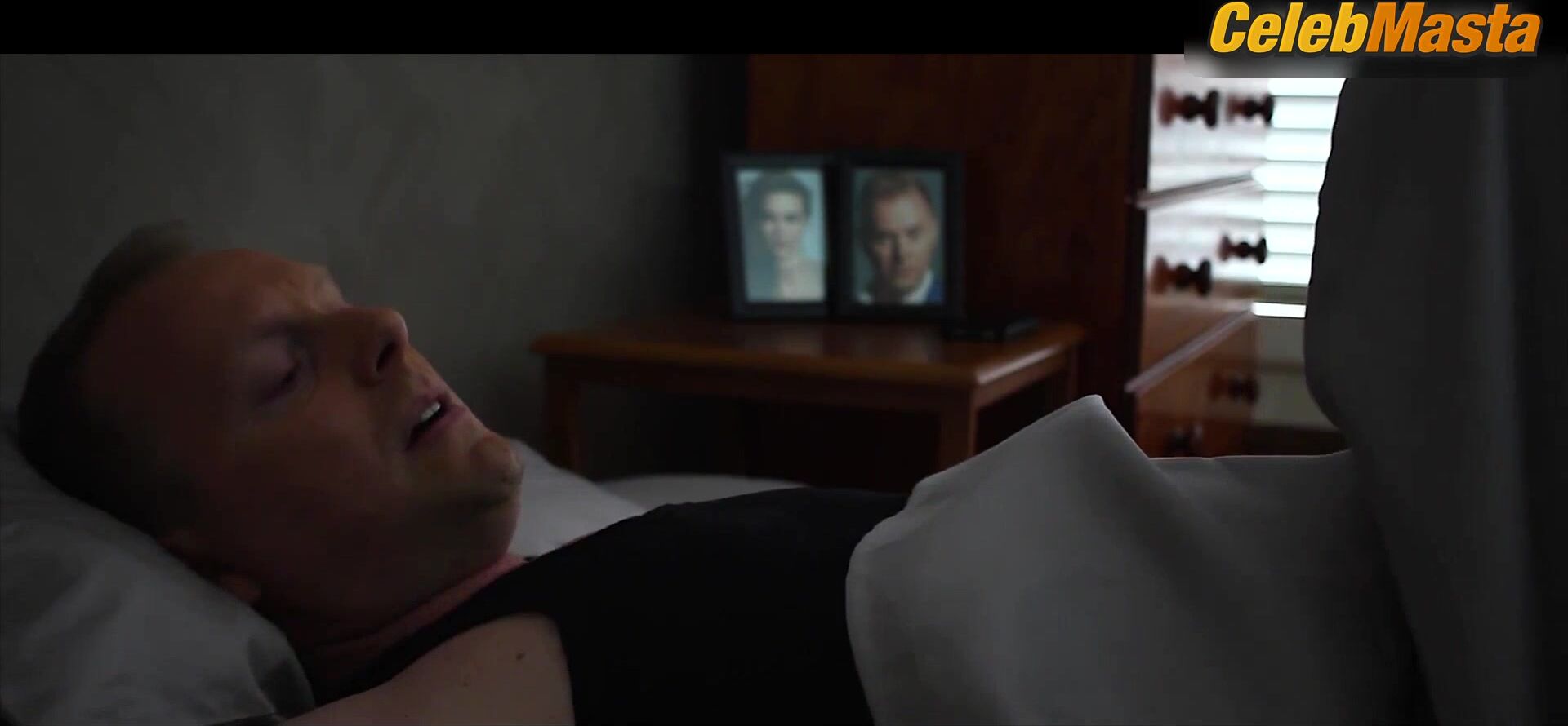 Sienna Stass Sex Scene From I, Portrait - Photo 2 of 5