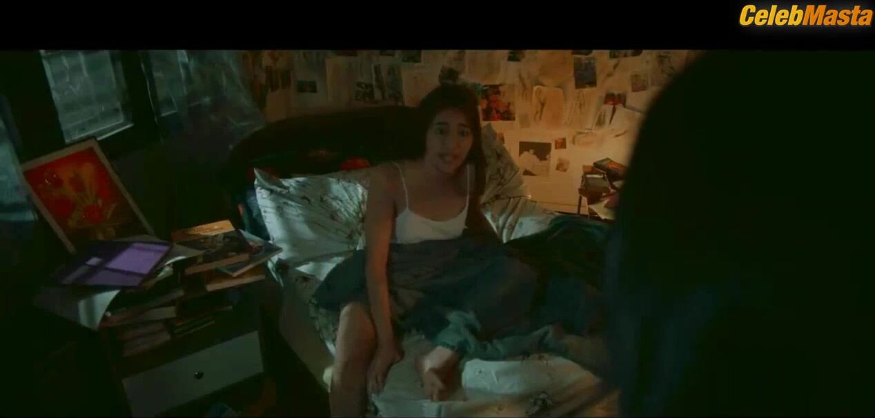 Angela Morena Ayanna Misola And ’s Lesbian Scene In - Photo 1 of 5
