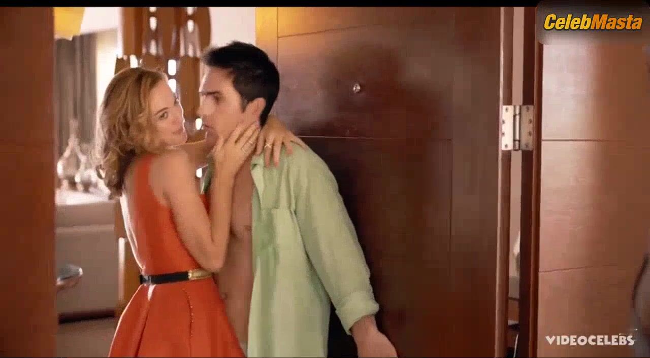 Marta Hazas Tits Scene From Te Juro Que Yo No Fui - Photo 1 of 5