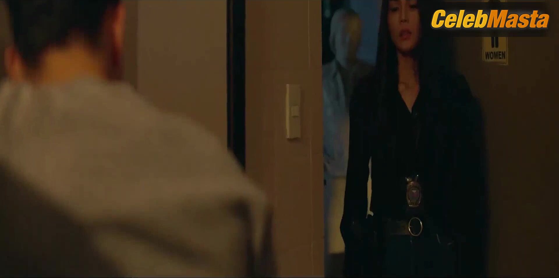 Angela Morena Flaunts Boobs In Iskandalo Scene - Photo 2 of 5 photo 5